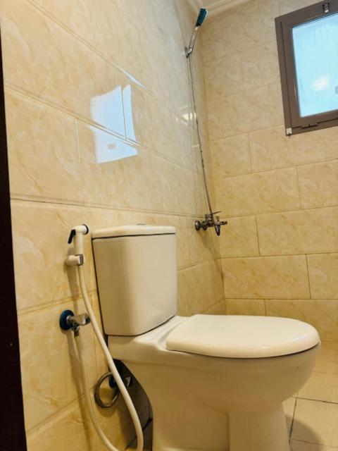 Al Hayat Suites Apartment Manama Exterior photo